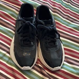 Sorel Black Athletic Shoes Modern Design